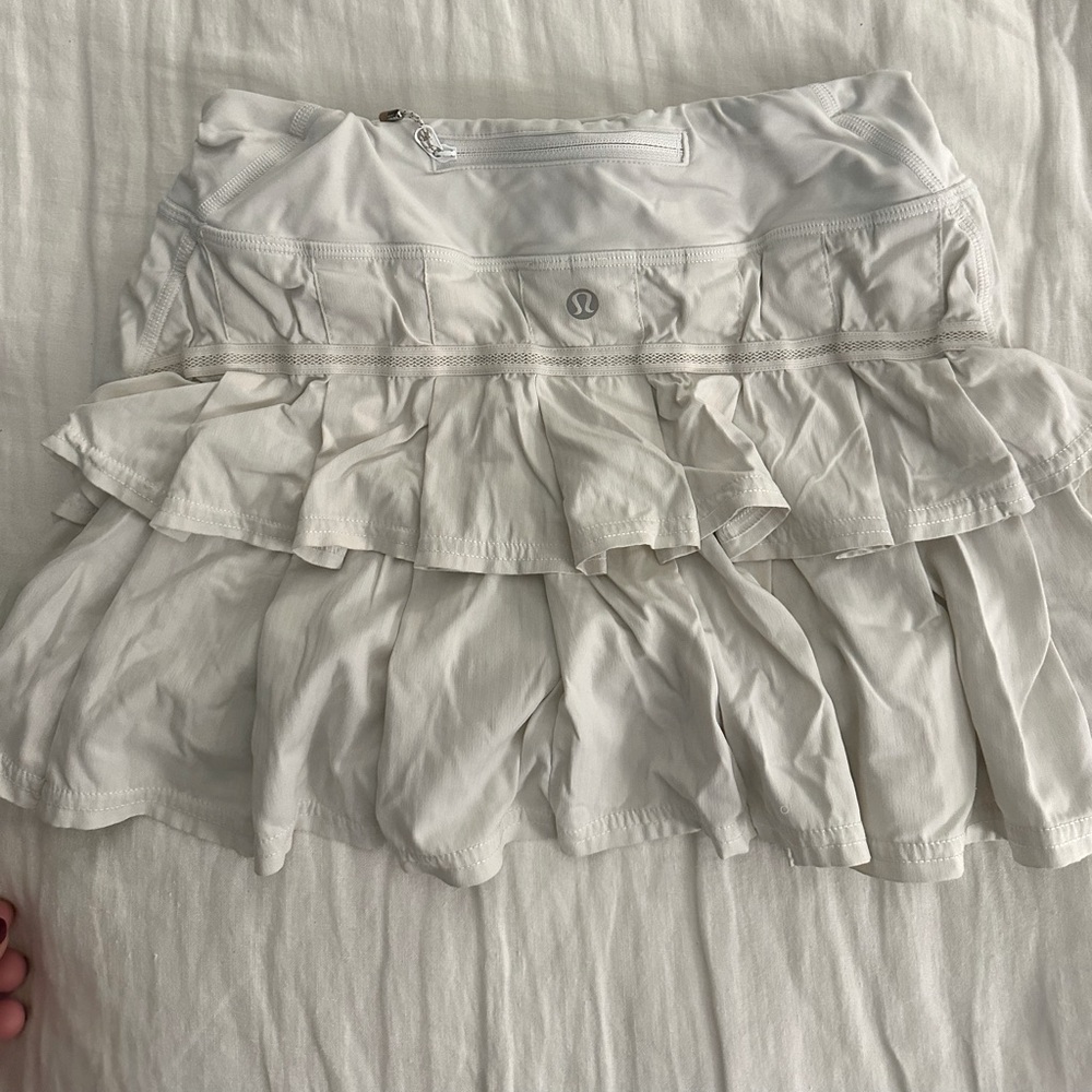 Lululemon hotty hot skirt sz 4